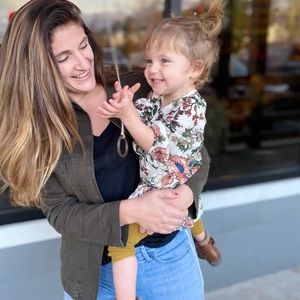 Meet your Posher, Alexandra